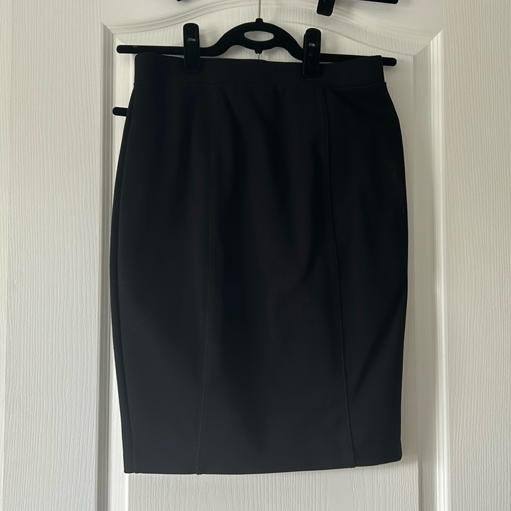 Black Elle Skirt